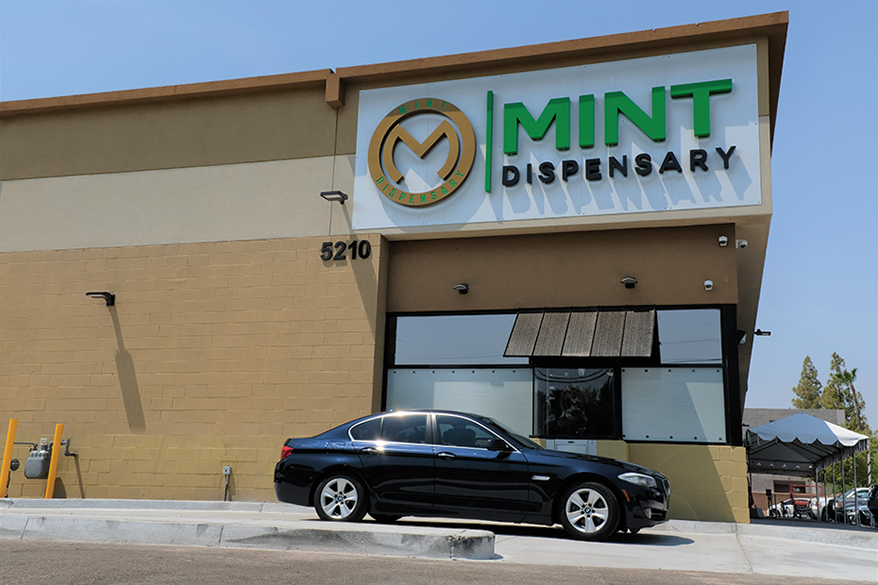DRIVE TIME: The Mint’s drive-thru window makes picking up an infused wrap or salad easy and convenient. 